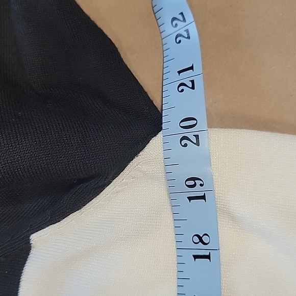 Liz Claiborn Red/Black/Crème Open Cardigan Sweater with Tie Waist size L - Picture 8 of 11